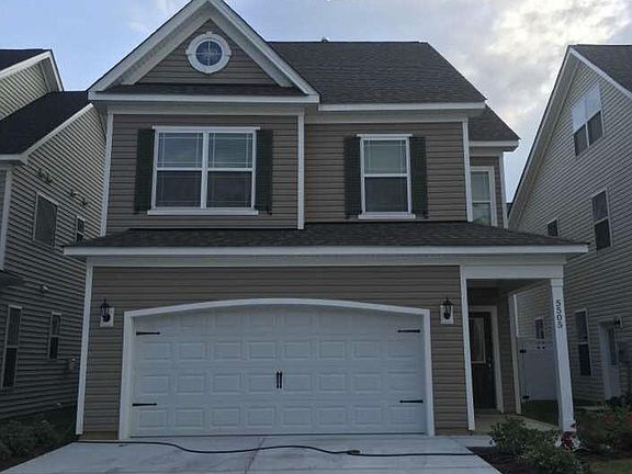 2nd image of 5529 Sadie Ln