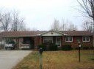 202 Franklin St, Bloomfield, MO 63825