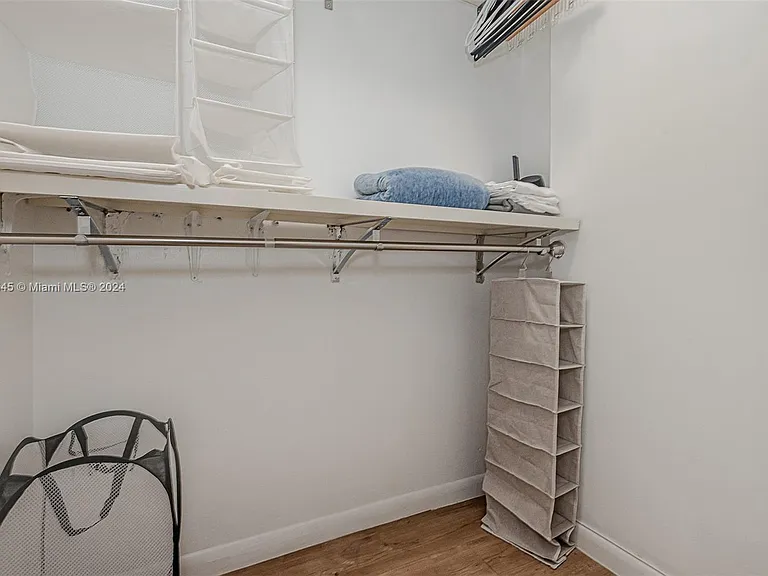 2301 Collins Ave #1230 — Photo 18