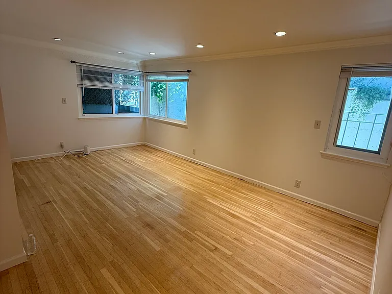 2077 Jackson St #105 — Photo 3