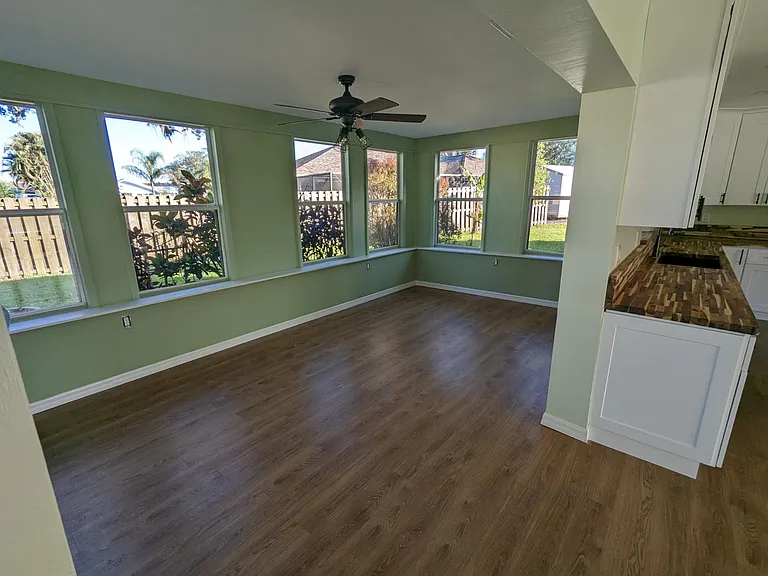 14802 Randolph Ct — Photo 8