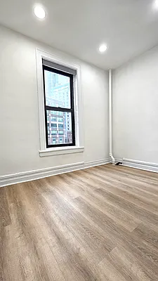 Rented by Oxford Property Group | media 9