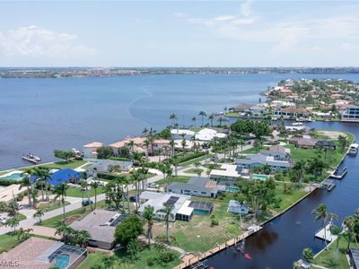 5322 Nautilus Dr, Cape Coral, FL, 33904