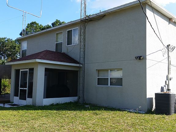 2nd image of 593 Americana Blvd NE