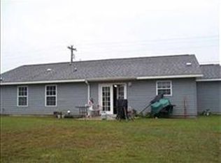 860 Rustling Pines Blvd, Midway, FL 32343