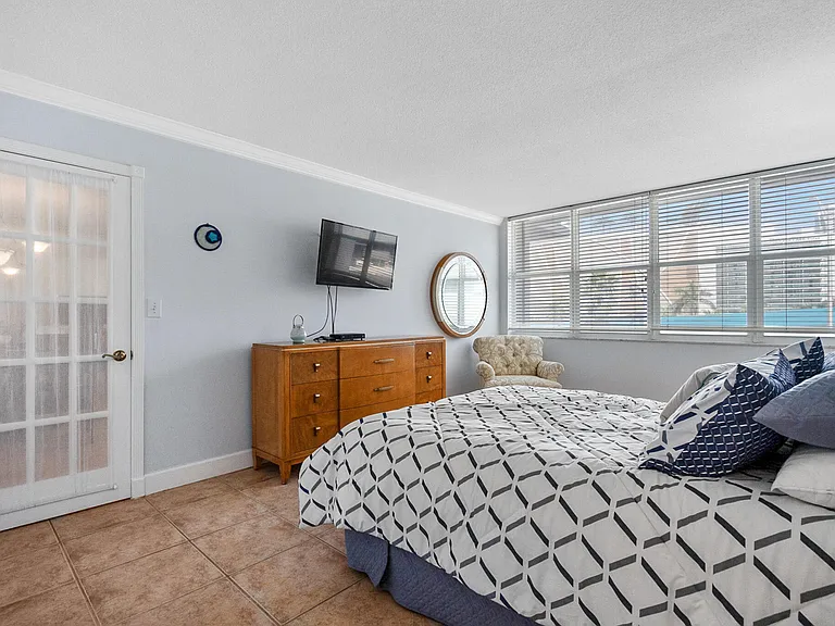 1801 S Ocean Dr #332 — Photo 6