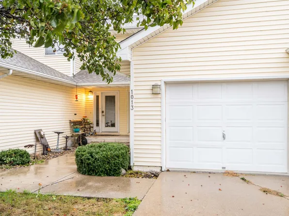 1013 10th Ave NW, Altoona, IA 50009