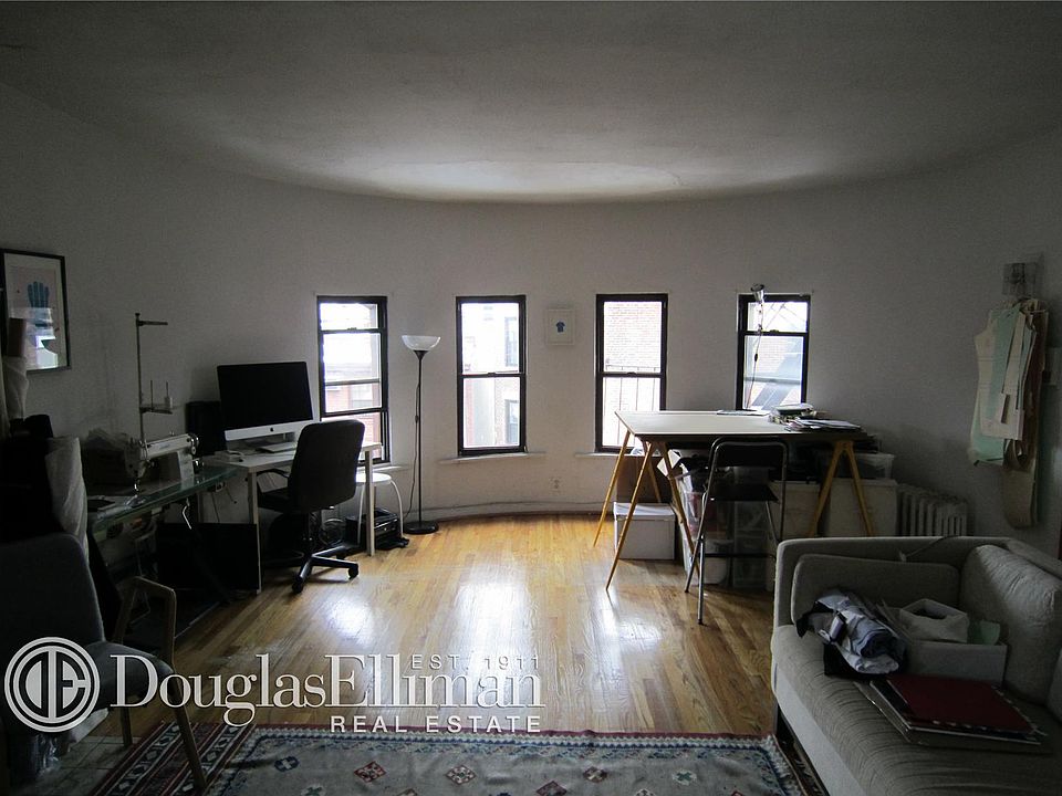 1st image of 27 Grace Ct APT 11