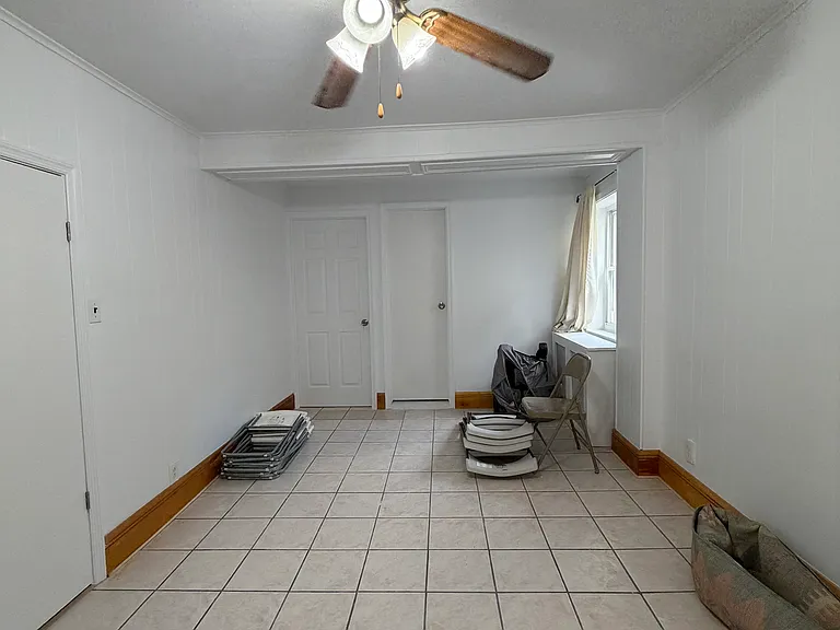 1625 Stadium Ave #2 — Photo 4