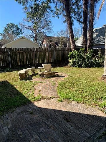 51 Yosemite Dr — Photo 17