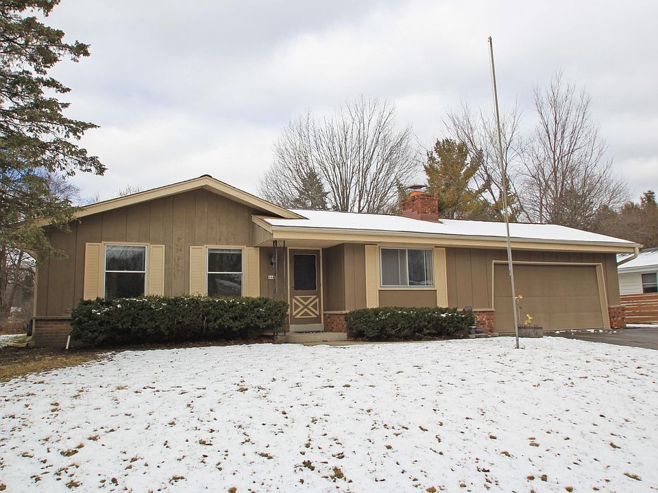 1st image of 6441 N Pine Shore Dr