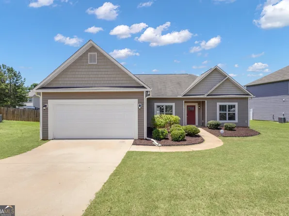 502 Creekside Dr, Lagrange, GA 30240