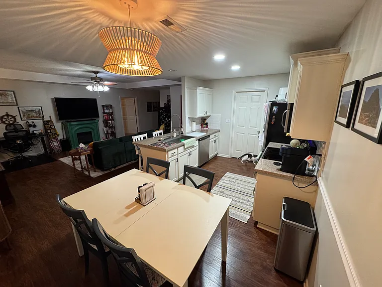1905 Sideview Ln — Photo 14