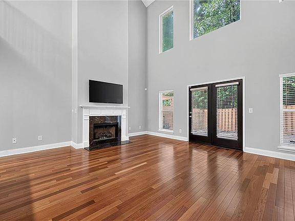 4th image of 5977 Brookside Oak Cir
