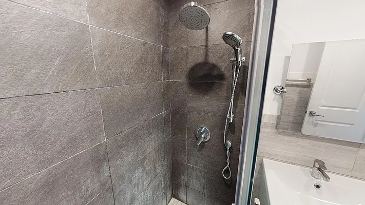 Rented by Metro Garden Realty NYC | media 31