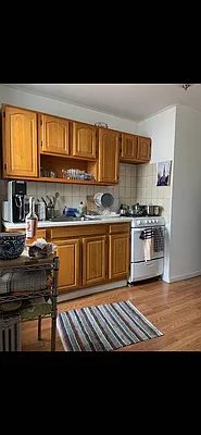 Rented by New York Realty Minimax Inc | media 2