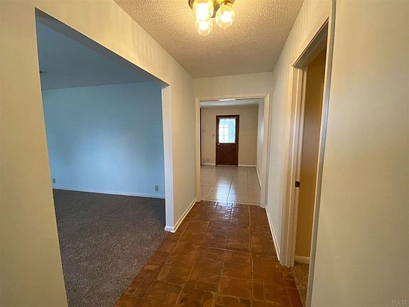 2nd image of 1176 Ramblewood Dr
