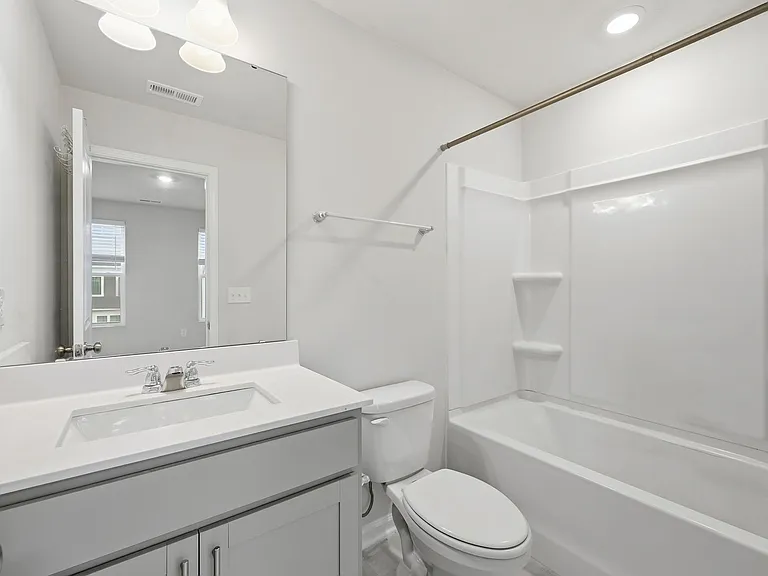 324 Hemley Trl — Photo 22