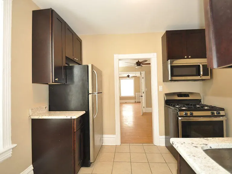 1863 N Clarkson St #4 — Photo 8