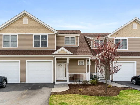 70 Endicott St #1206, Norwood, MA 02062