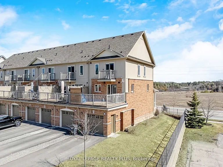120 Watson Pkwy N #1 — Photo 33