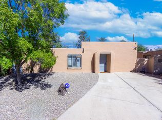 2317 El Nido Ct NW, Albuquerque, NM 87104