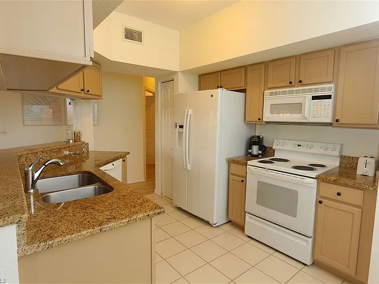 9060 Palmas Grandes Blvd #101 — Photo 13