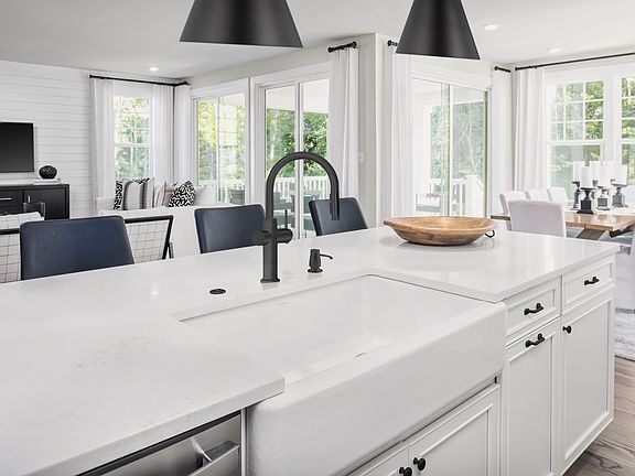 Malta with Finished Basement