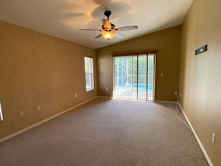 2509 6th Ct E — Photo 8