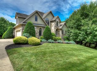 200 Highland Gate Dr, Johnson City, TN 37615