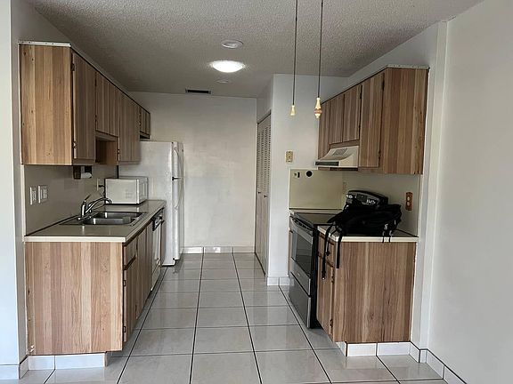 2nd image of 14361 Campanelli Dr #14361