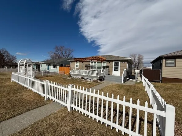 2613 9th Ave S, Great Falls, MT 59405