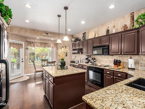 3rd image of 4648 W MISTY WILLOW Lane