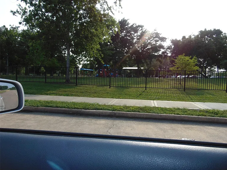 8603 Rustling Leaves Dr — Photo 46