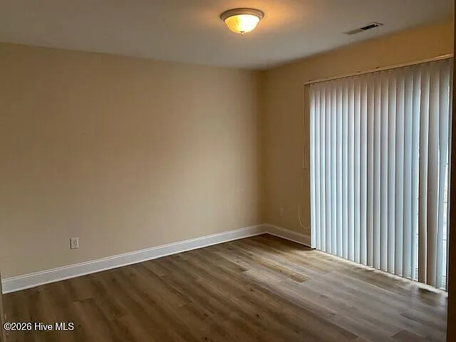 5006 Glen Cove Dr SE — Photo 6