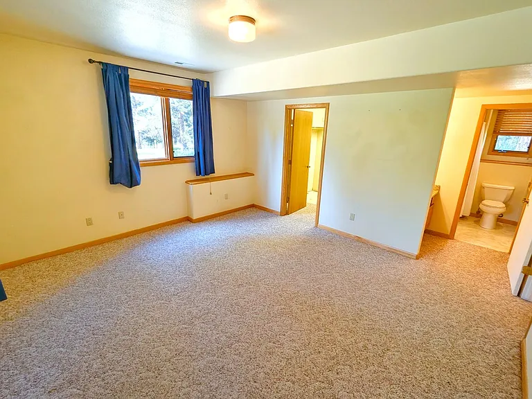 1291 Meadowlake Way — Photo 34