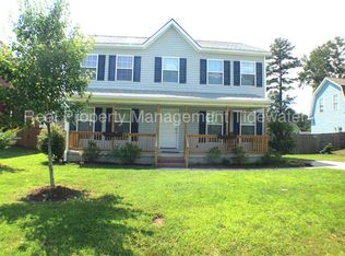 1956 Reefwood Rd, Chesapeake, VA 23323