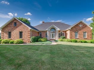 1707 S Oaks Dr, Jefferson City, MO 65101