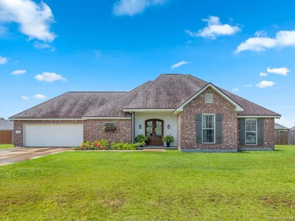 106 Mayhaw St, Iowa, LA 70647