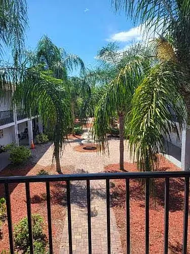 Keystone Courtyards Photo 1