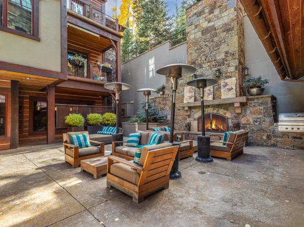 12 Elkstone Pl #301, Telluride, CO 81435