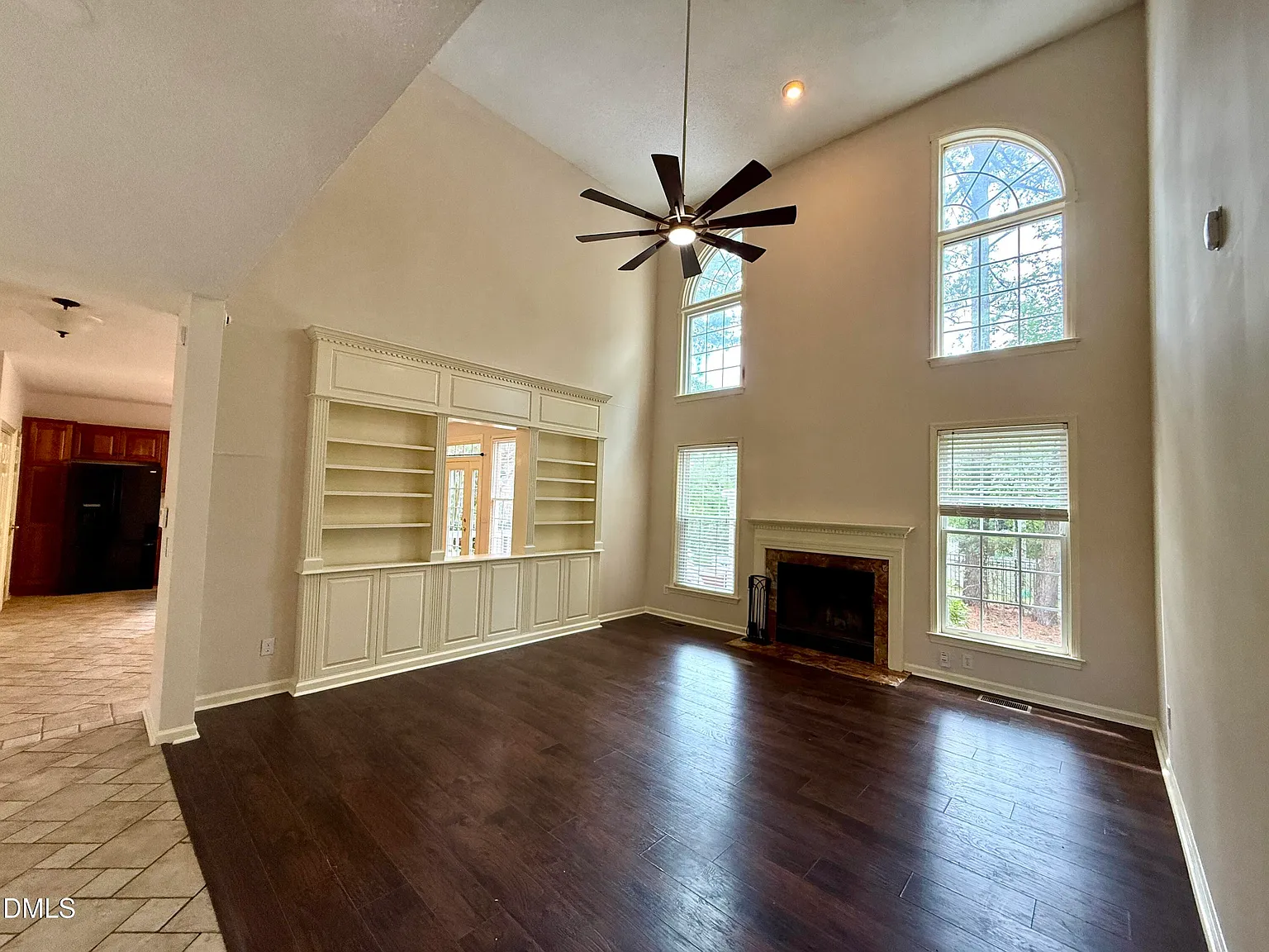 4 bed, 2.5 bath, $2,800 — Photo 4