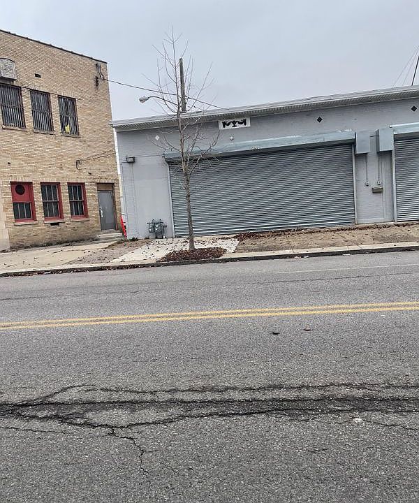 1st image of 1130 Kensington Ave #1132