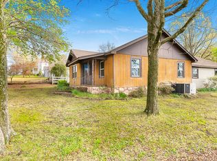2096 Baird St, Milan, TN 38358