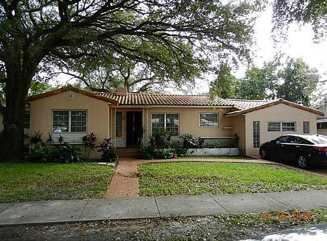 1st image of 256 NE 90th St