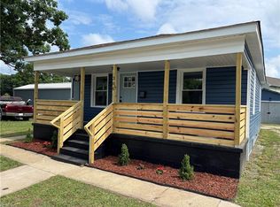 306 Hunter St, Suffolk, VA 23434