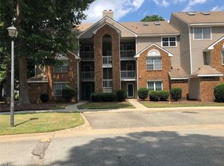 782 Windbrook Cir APT 101, Newport News, VA 23602