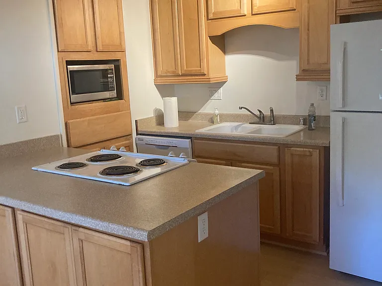 1214 Halifax Ave — Photo 8