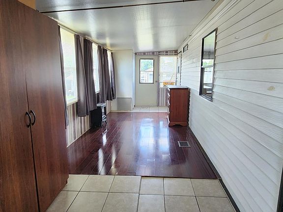 2nd image of 7820 Wire Rd #160