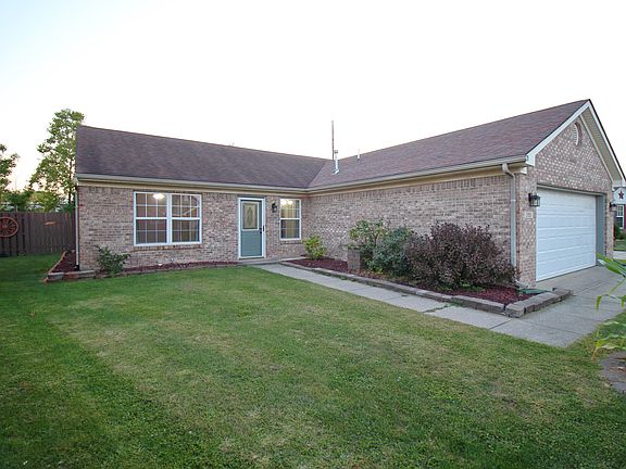 2nd image of 385 Polk Manor Dr